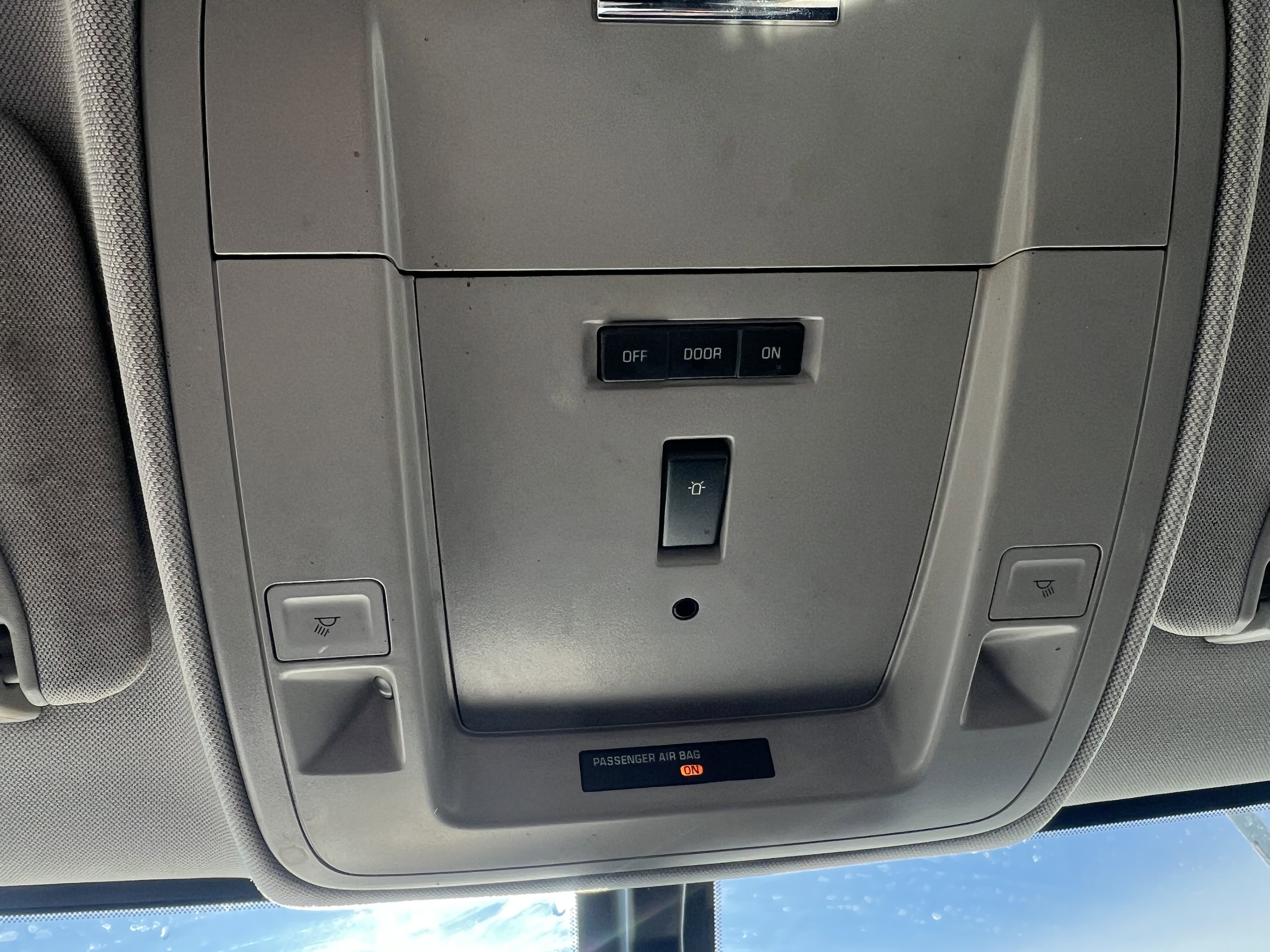 Used 2017 Chevrolet Silverado 3500 LT image 25