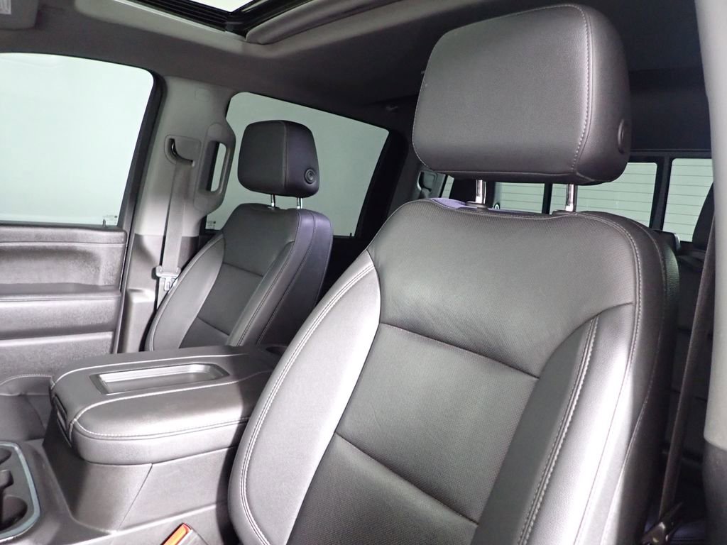 Used 2021 Chevrolet Silverado 3500 LTZ image 28