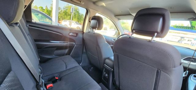 Used 2018 Dodge Journey SE w/ Connectivity Group image 15