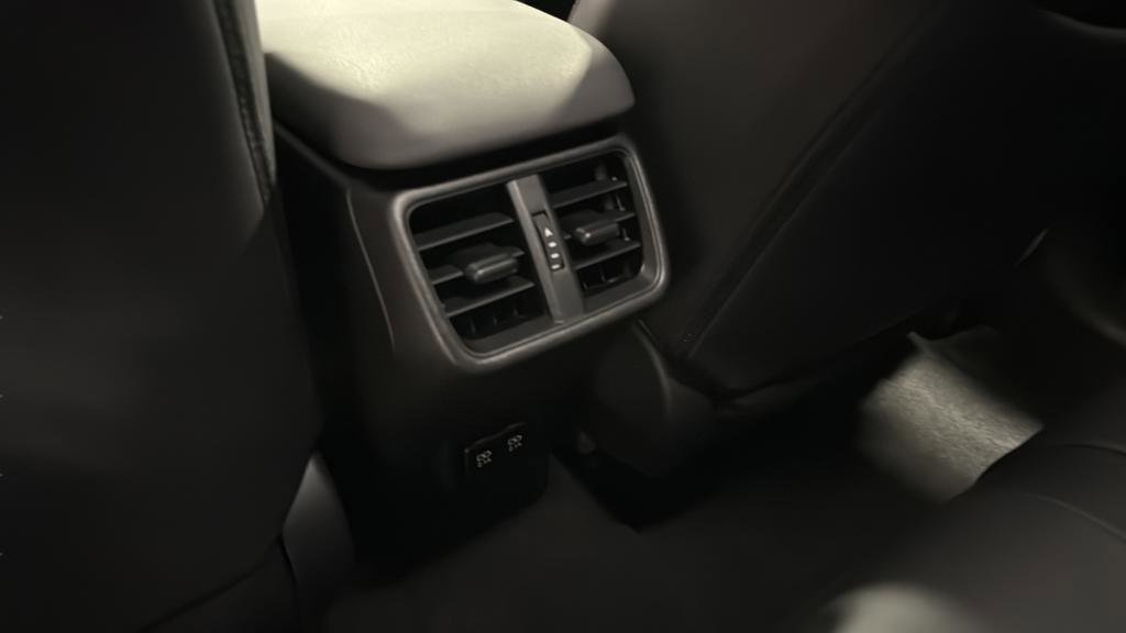 Used 2019 Lexus UX 200 F Sport FWD image 17