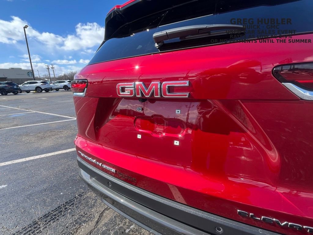Used 2025 GMC Terrain Elevation w/ Elevation Premium Package image 7