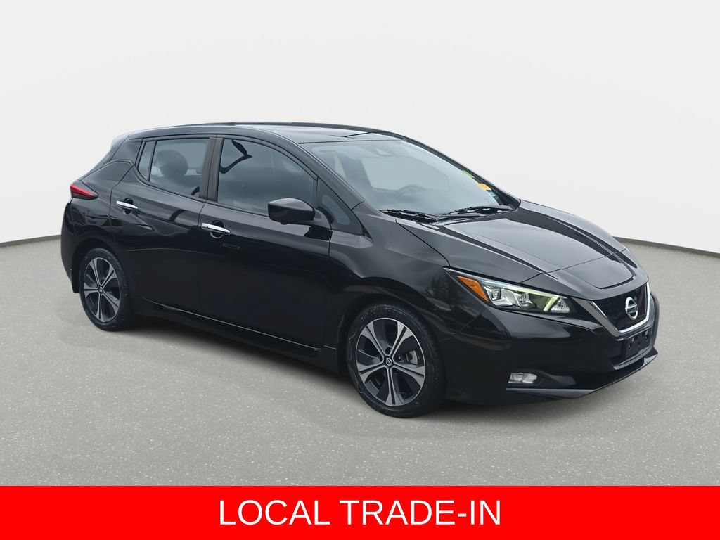 Used 2022 Nissan Leaf SV w/ SV Technology Package FWD image 3