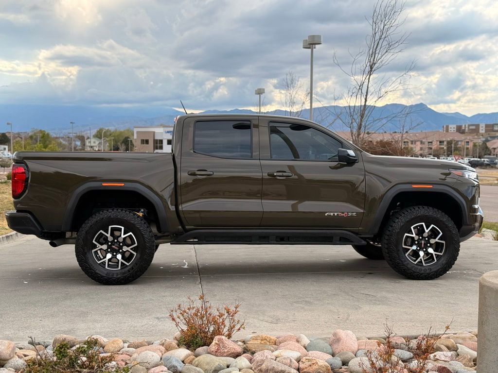 Used 2024 GMC Canyon AT4X AWD/4WD image 10