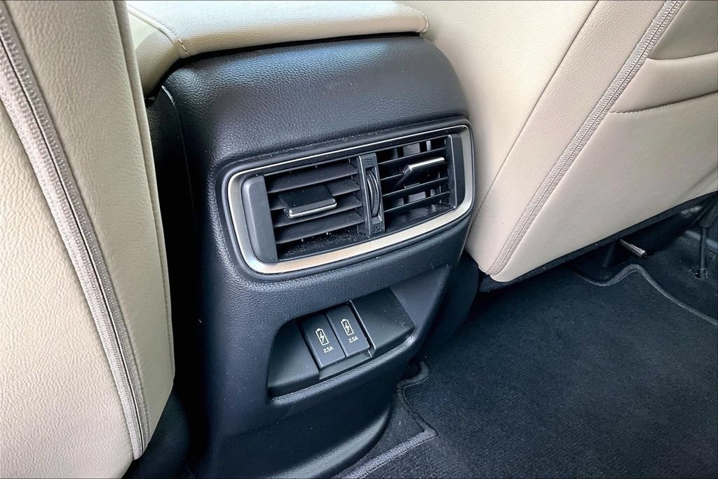 Used 2018 Honda CR-V Touring image 24