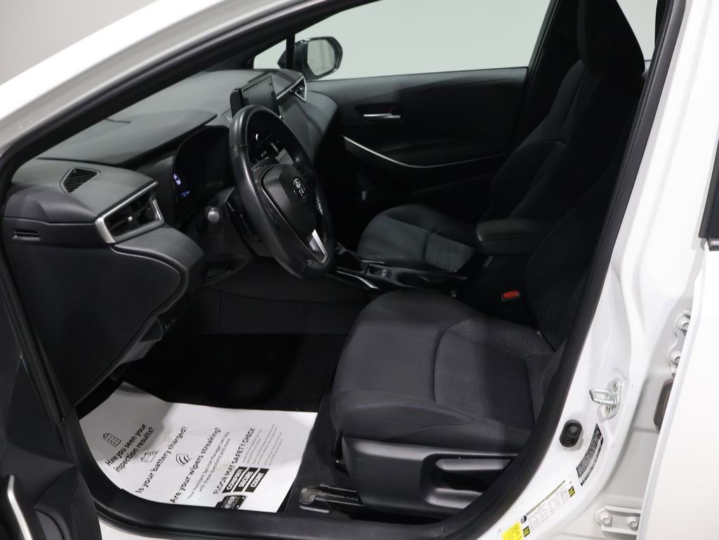 Used 2022 Toyota Corolla SE image 9