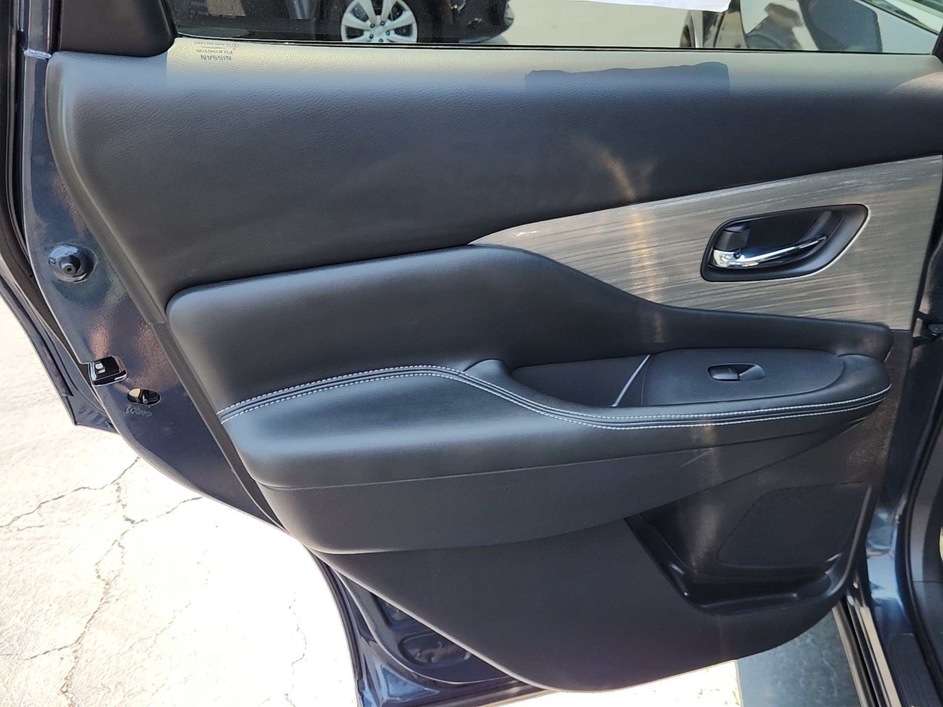 Used 2018 Nissan Murano SV AWD/4WD image 21