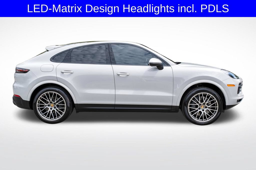 Used 2022 Porsche Cayenne S AWD/4WD image 9