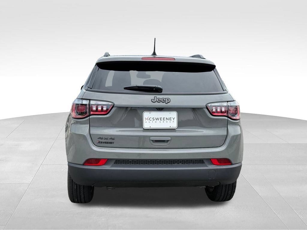 New 2026 Jeep Compass Latitude AWD/4WD image 27