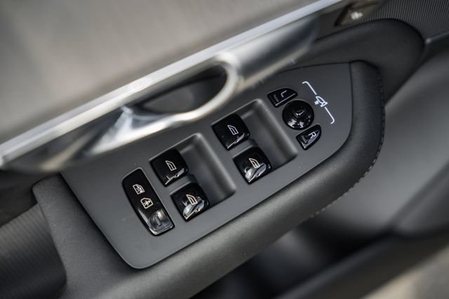 New 2026 Volvo XC90 B6 Ultra w/ Protection Package Premier AWD/4WD image 40