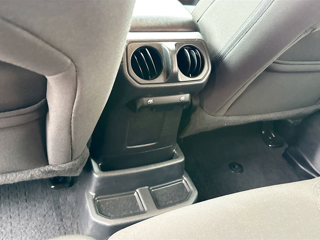 Used 2023 Jeep Wrangler Unlimited w/ Cold Weather Group image 28