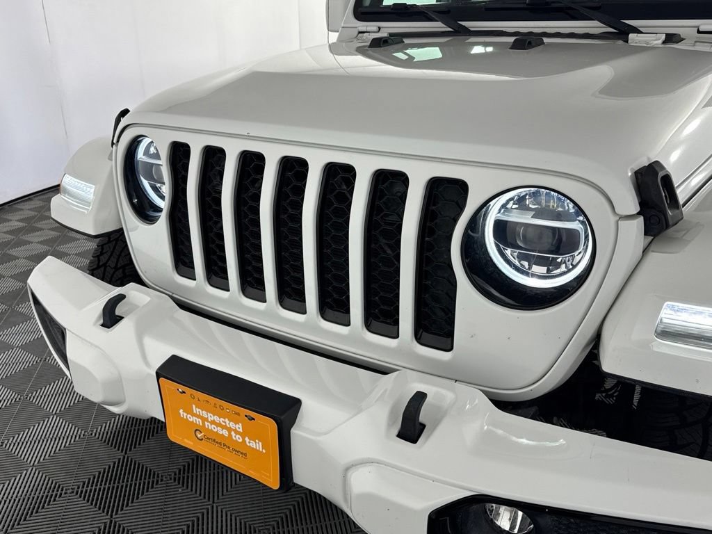 Certified 2021 Jeep Gladiator Overland AWD/4WD image 40