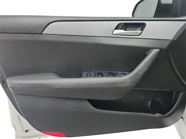 Used 2019 Hyundai Sonata SE image 19