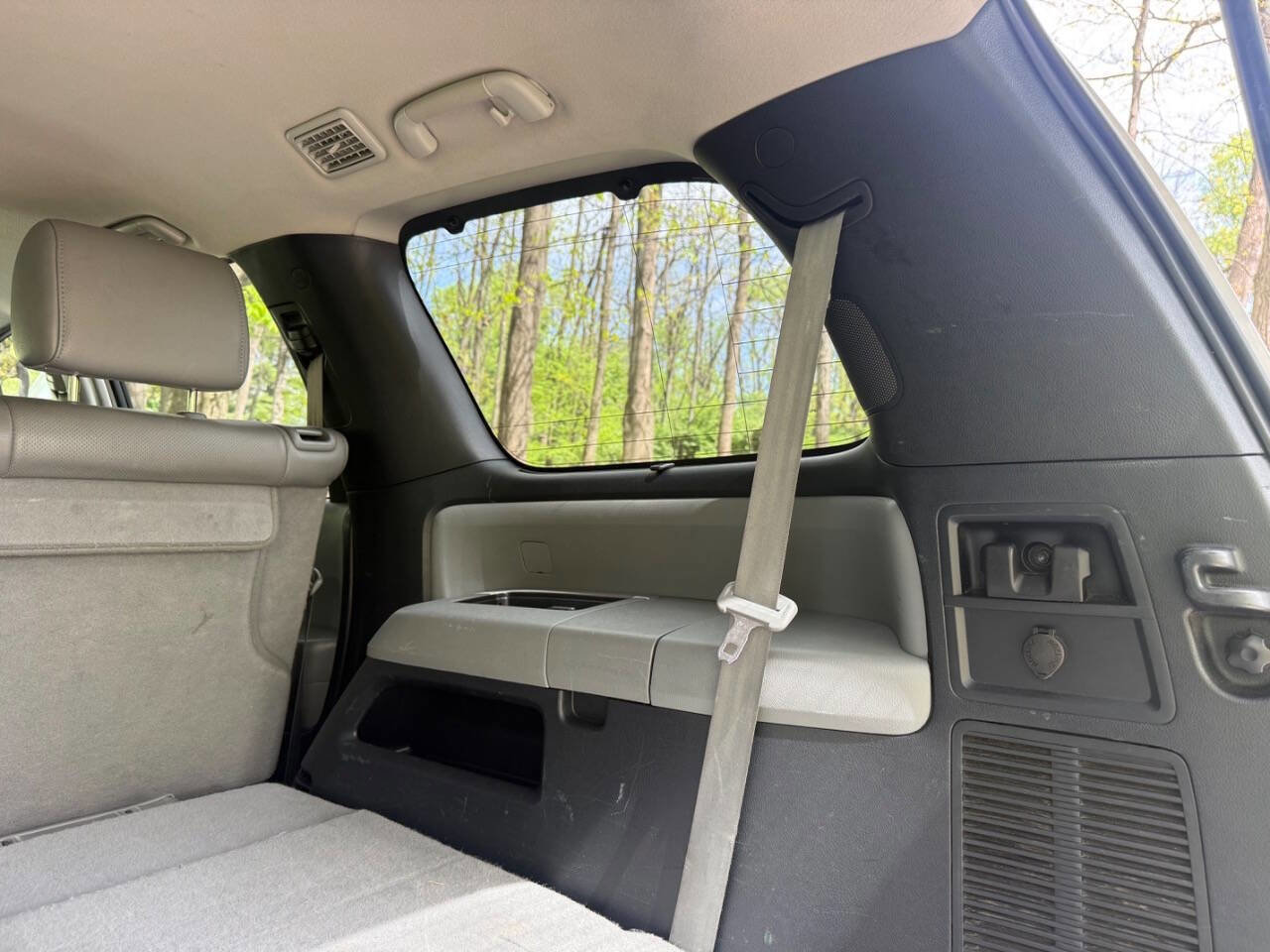 Used 2012 Toyota Sequoia Platinum AWD/4WD image 74