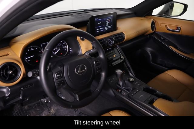 Used 2024 Lexus IS 300 w/ Comfort Package image 27
