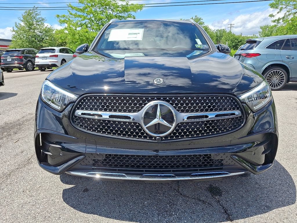 New 2025 Mercedes-Benz GLC 300 4MATIC image 4