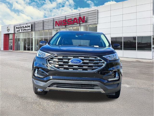 Used 2024 Ford Edge Titanium image 2