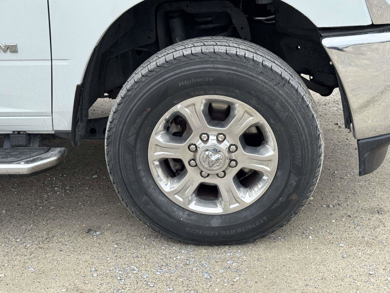 Used 2024 RAM 2500 Big Horn AWD/4WD image 6