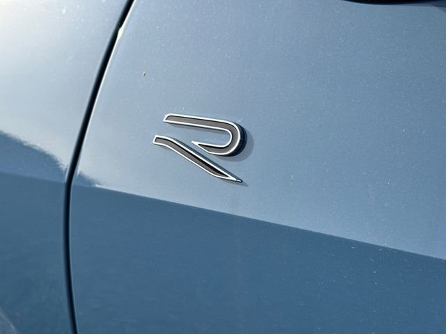 New 2026 Volkswagen Tiguan SE R-Line image 13