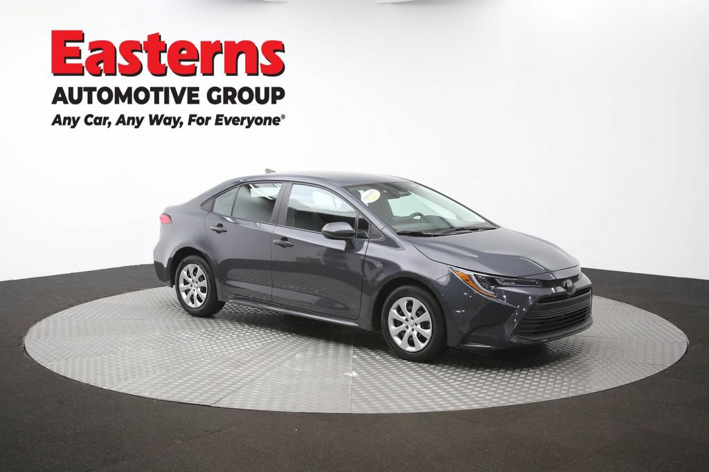 Used 2026 Toyota Corolla LE FWD image 47