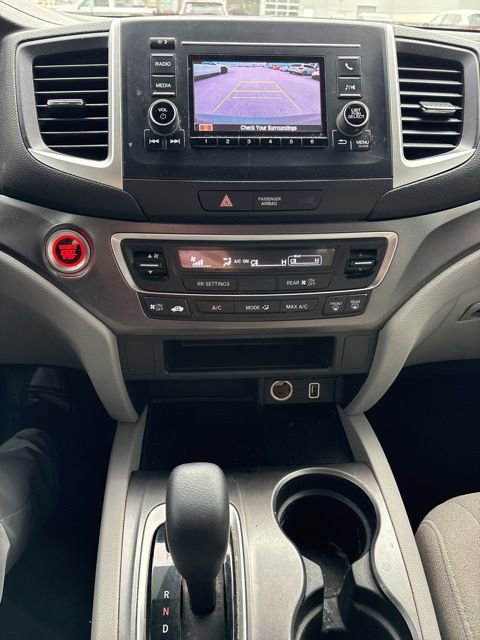 Used 2020 Honda Pilot LX image 10