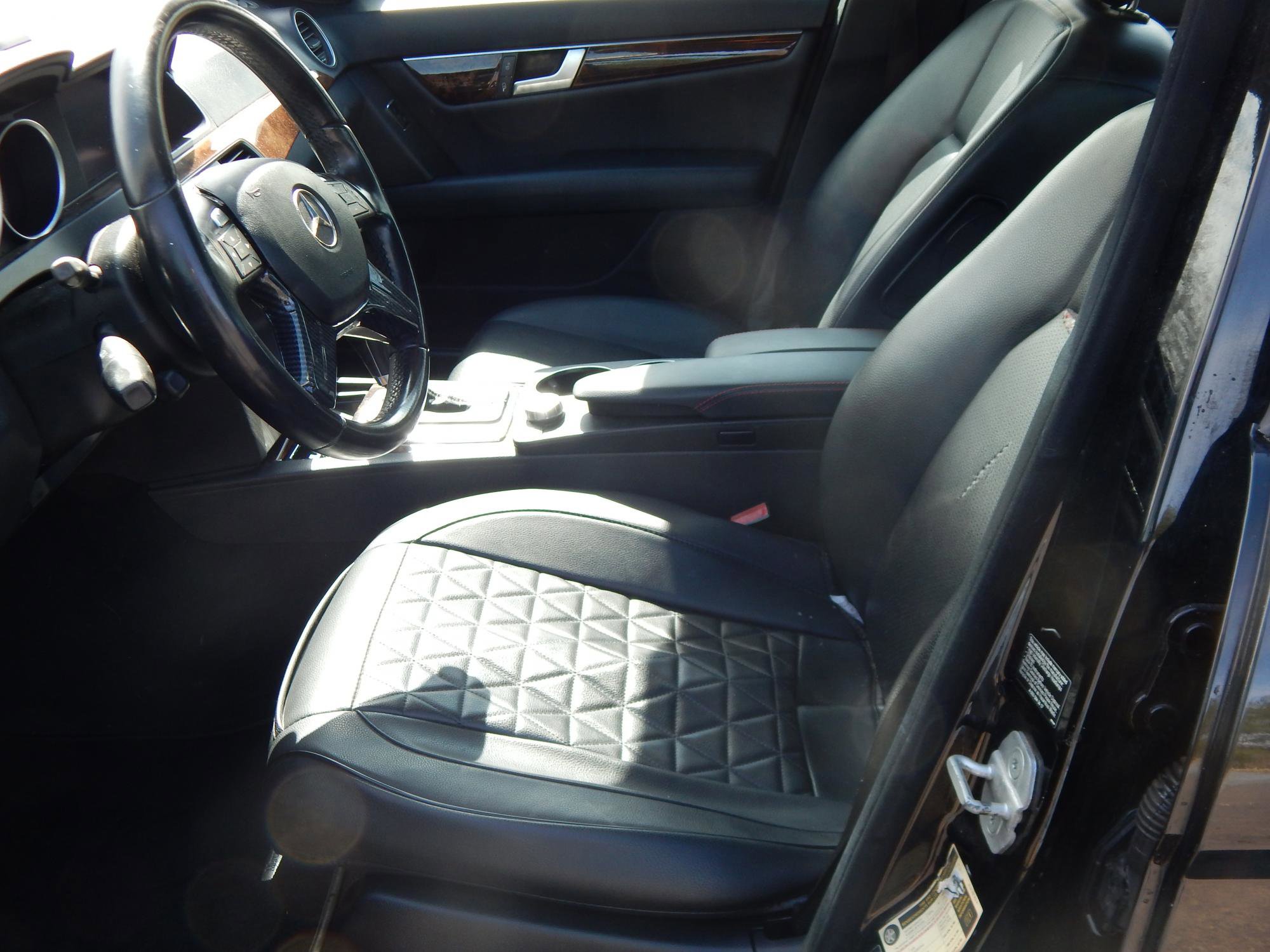 Used 2012 Mercedes-Benz C 300 SEDAN 4-DR image 10