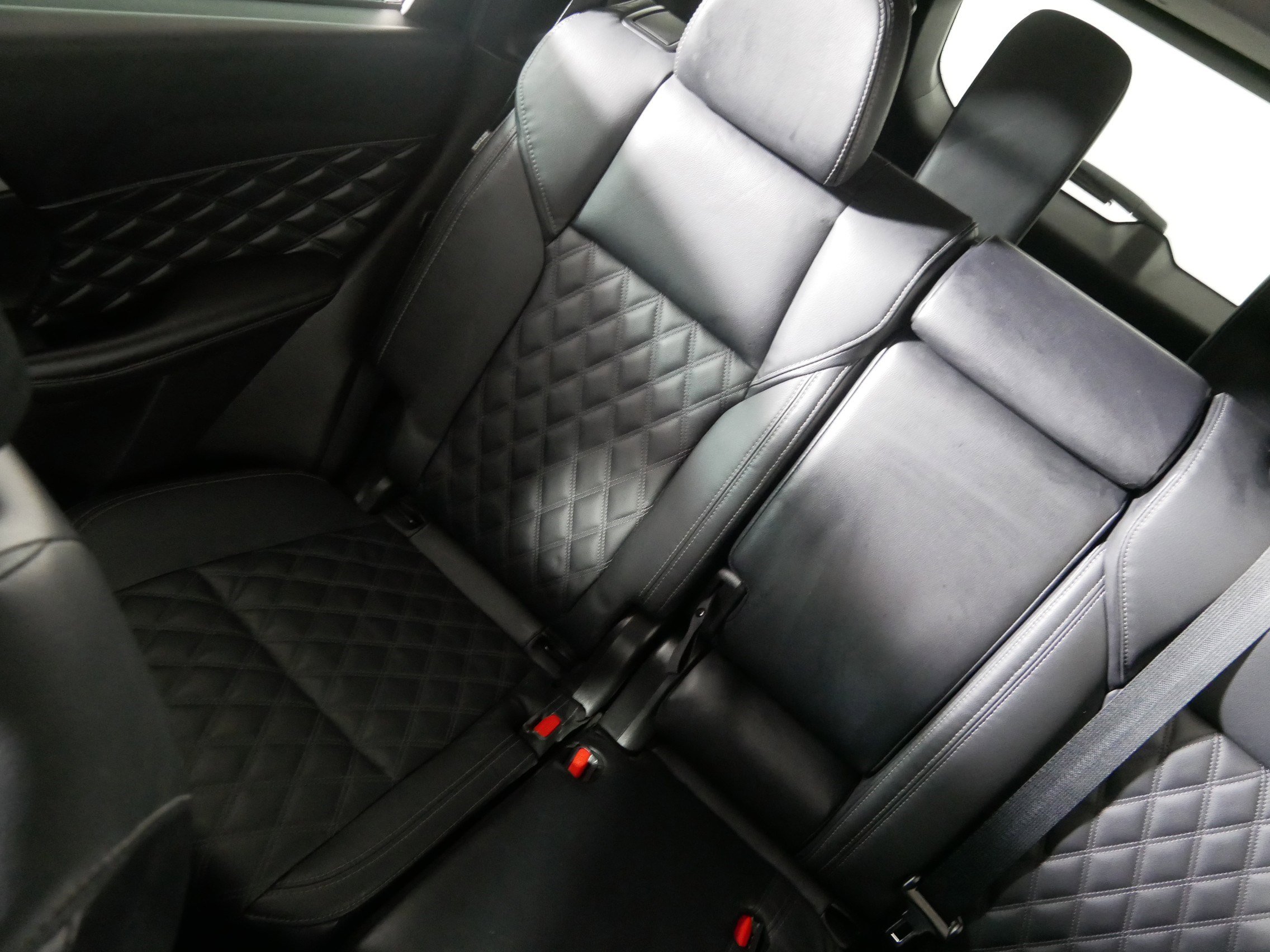 Used 2022 Mitsubishi Outlander SEL image 12