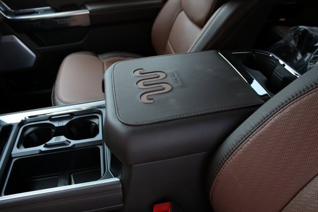 New 2025 Ford F350 King Ranch w/ FX4 Off-Road Package image 20