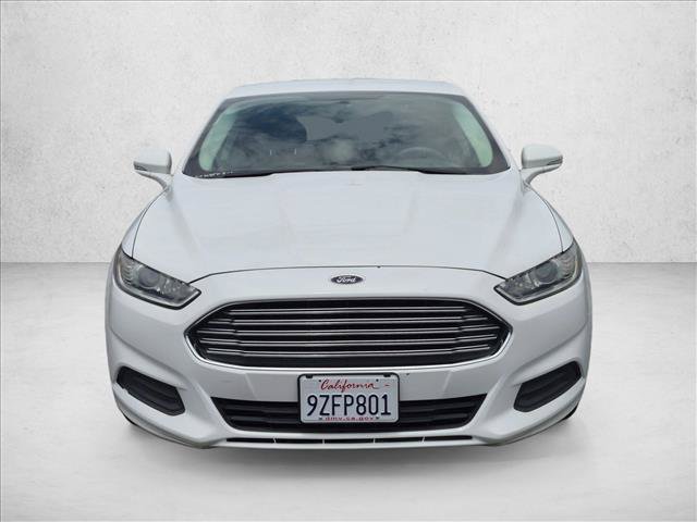 Used 2015 Ford Fusion SE FWD video 2