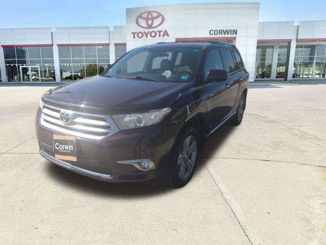 Used 2012 Toyota Highlander Limited w/ Tow Pkg FWD image 7