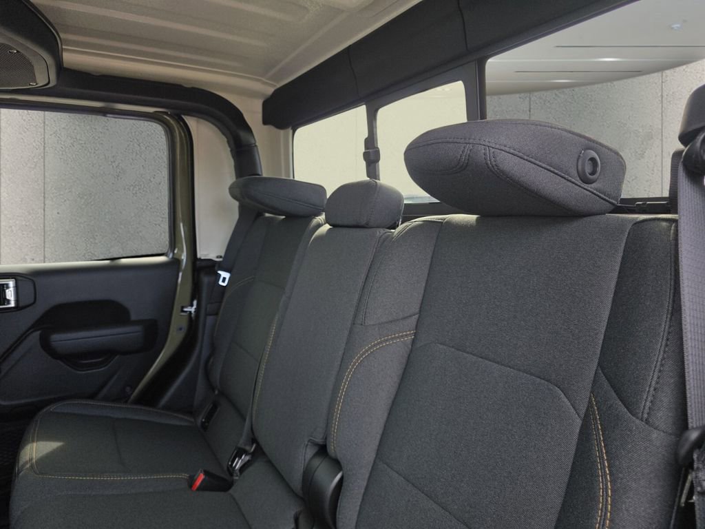 New 2026 Jeep Gladiator Sport image 7