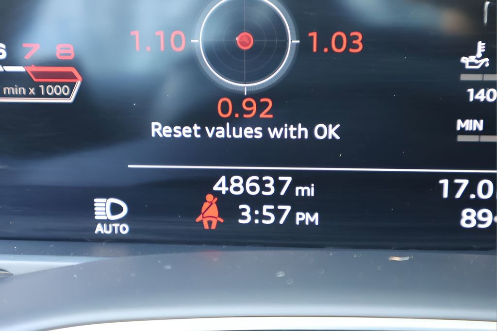 Used 2021 Audi RS Q8 image 23