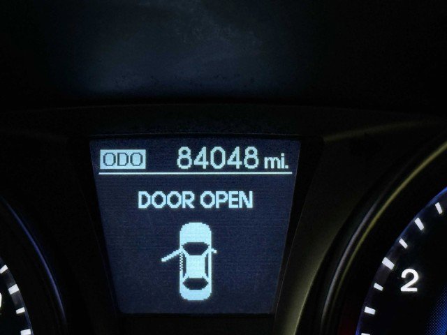 Used 2015 Hyundai Genesis 3.8 image 39