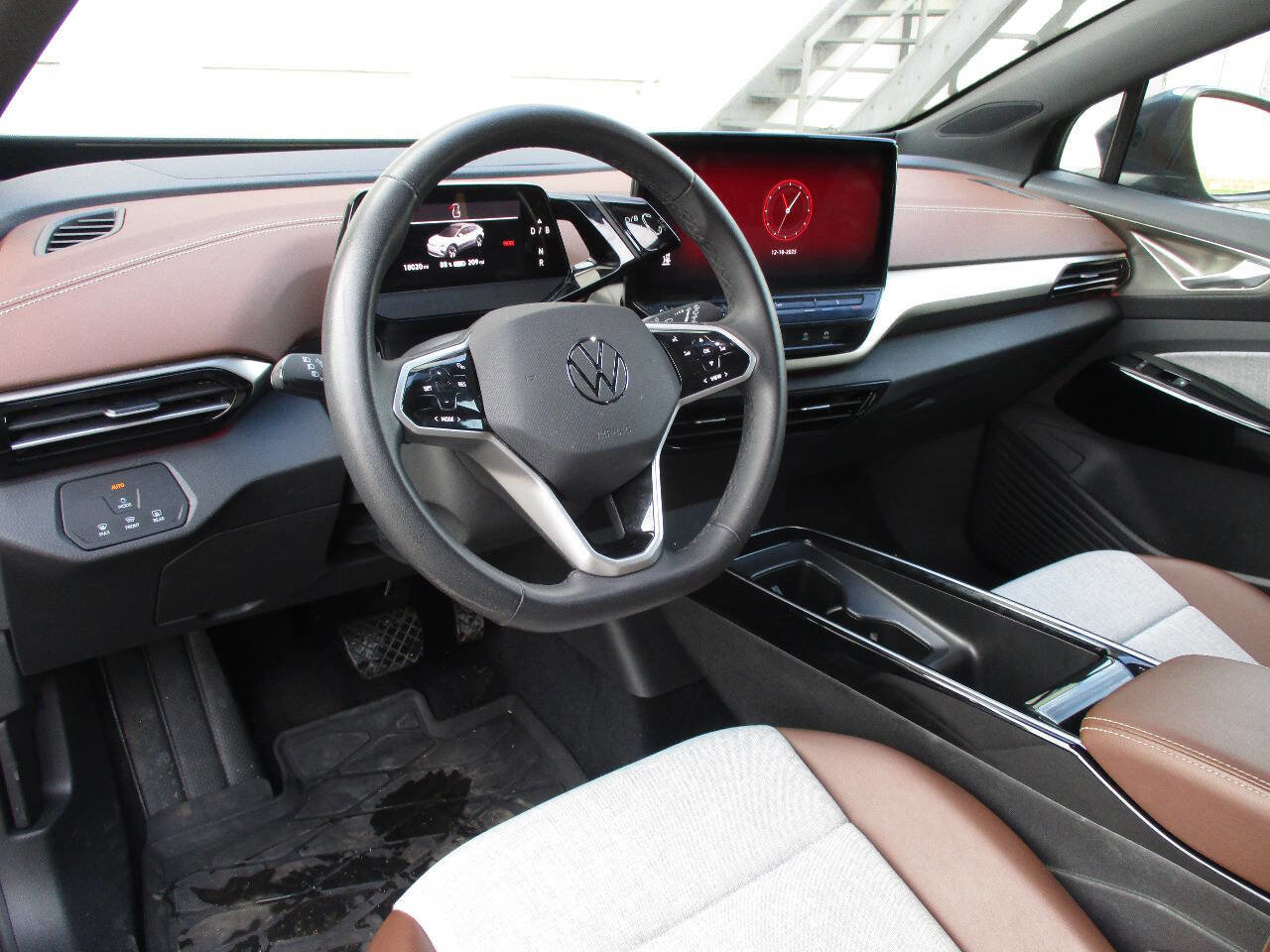 Used 2023 Volkswagen ID.4 Pro image 54