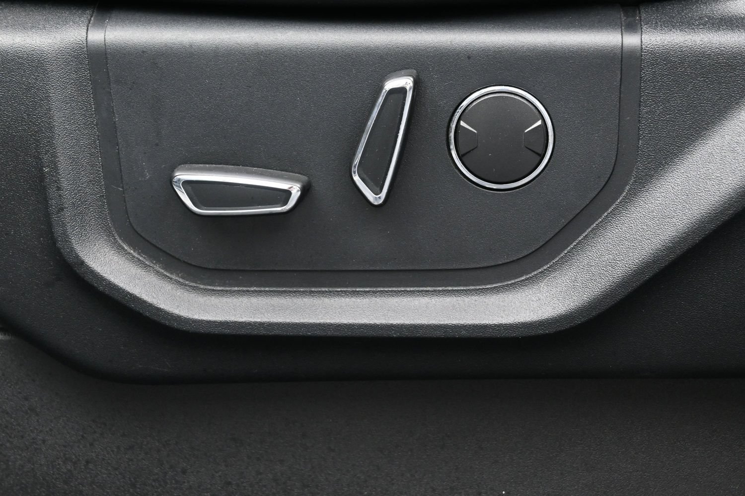 Used 2018 Ford F150 Lariat RWD image 10