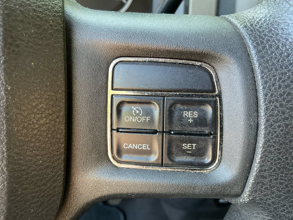 Used 2012 RAM 1500 Express RWD image 32