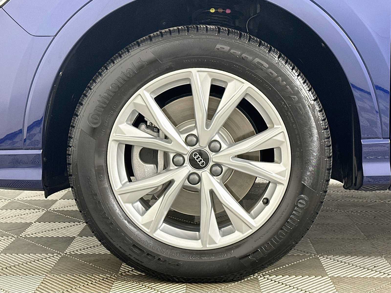 Certified 2025 Audi Q3 2.0T Premium Plus AWD/4WD image 30