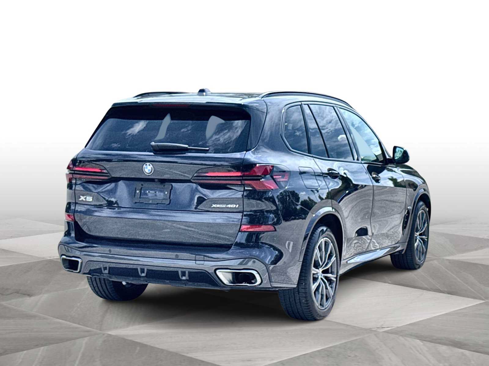 Used 2026 BMW X5 xDrive40i w/ M Sport Package AWD/4WD image 8