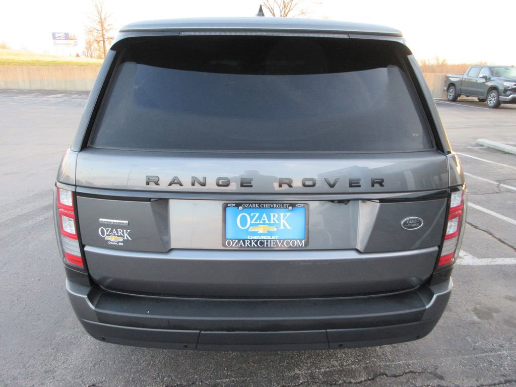 Used 2017 Land Rover Range Rover Long Wheelbase Supercharged image 4