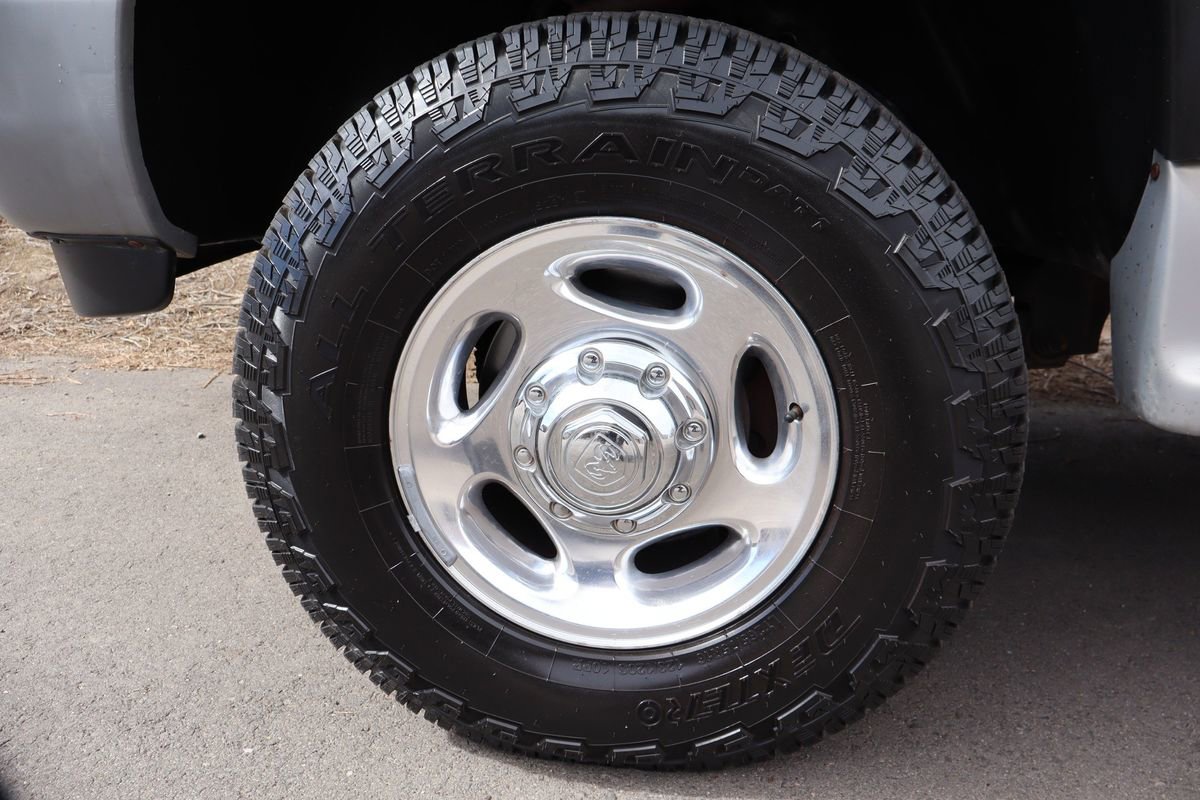 Used 2001 Dodge Ram 2500 Truck ST image 40