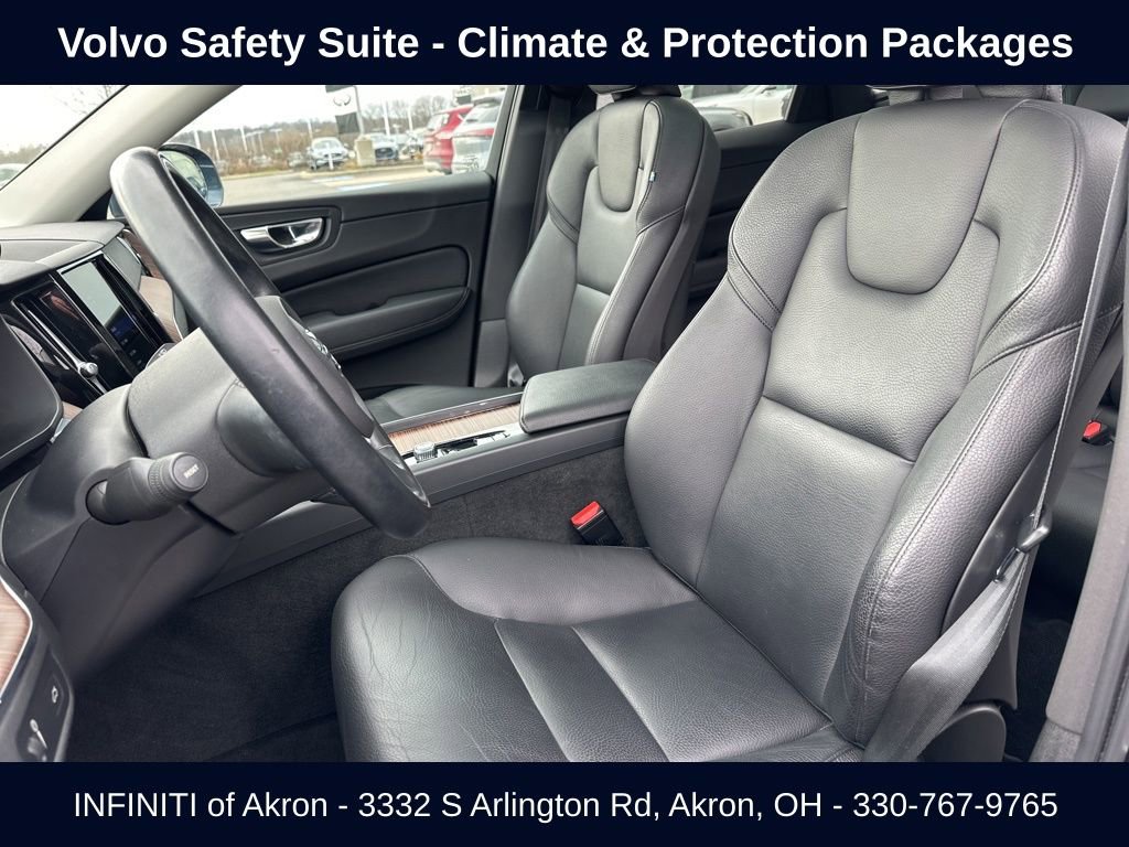 Used 2021 Volvo XC60 T5 Momentum w/ Premium Package image 44