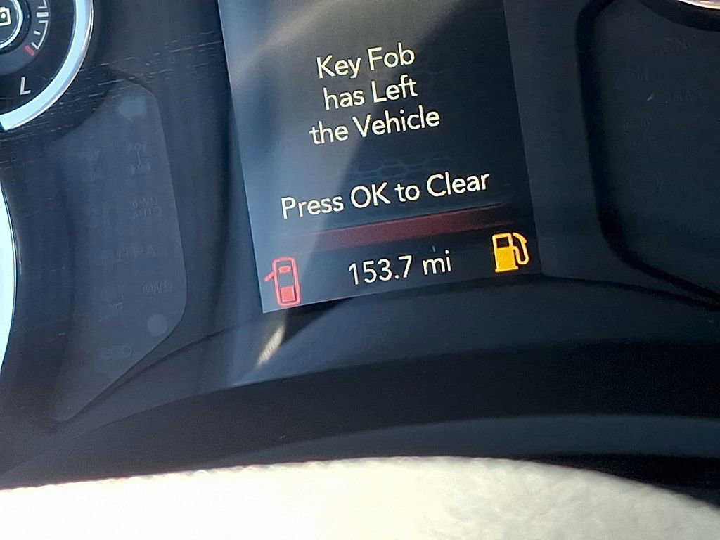 Used 2024 RAM 2500 Tradesman w/ Chrome Appearance Group image 17