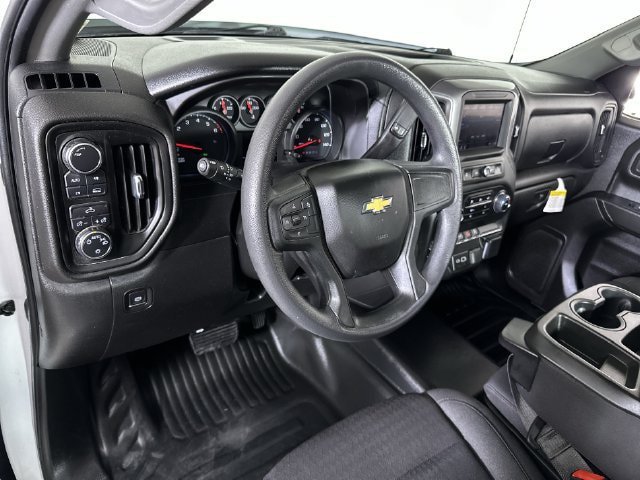 Used 2023 Chevrolet Silverado 1500 W/T w/ Trailering Package AWD/4WD image 10