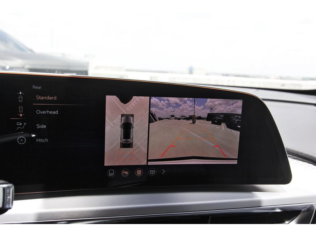 New 2027 Cadillac Lyriq Sport AWD/4WD image 17