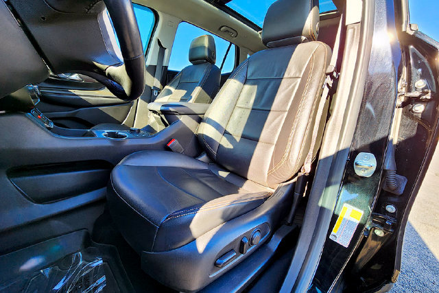 Used 2020 GMC Terrain SLT w/ Preferred Package AWD/4WD image 21