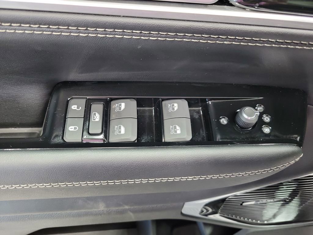 New 2026 Jeep Grand Wagoneer Limited image 19