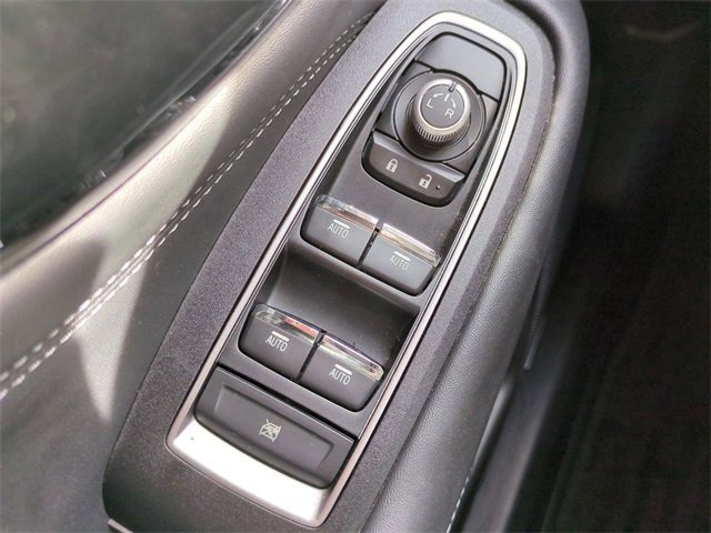 Used 2023 Subaru Outback Limited image 31