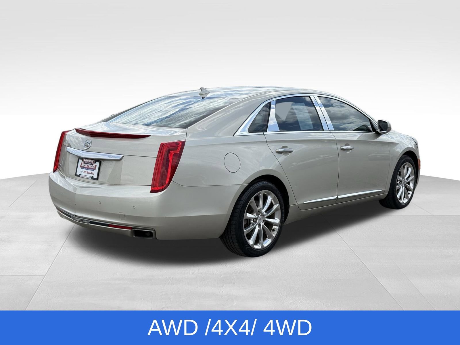 Used 2013 Cadillac XTS Premium image 11