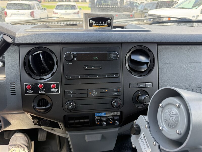 Used 2016 Ford F550 Luxury RWD image 42