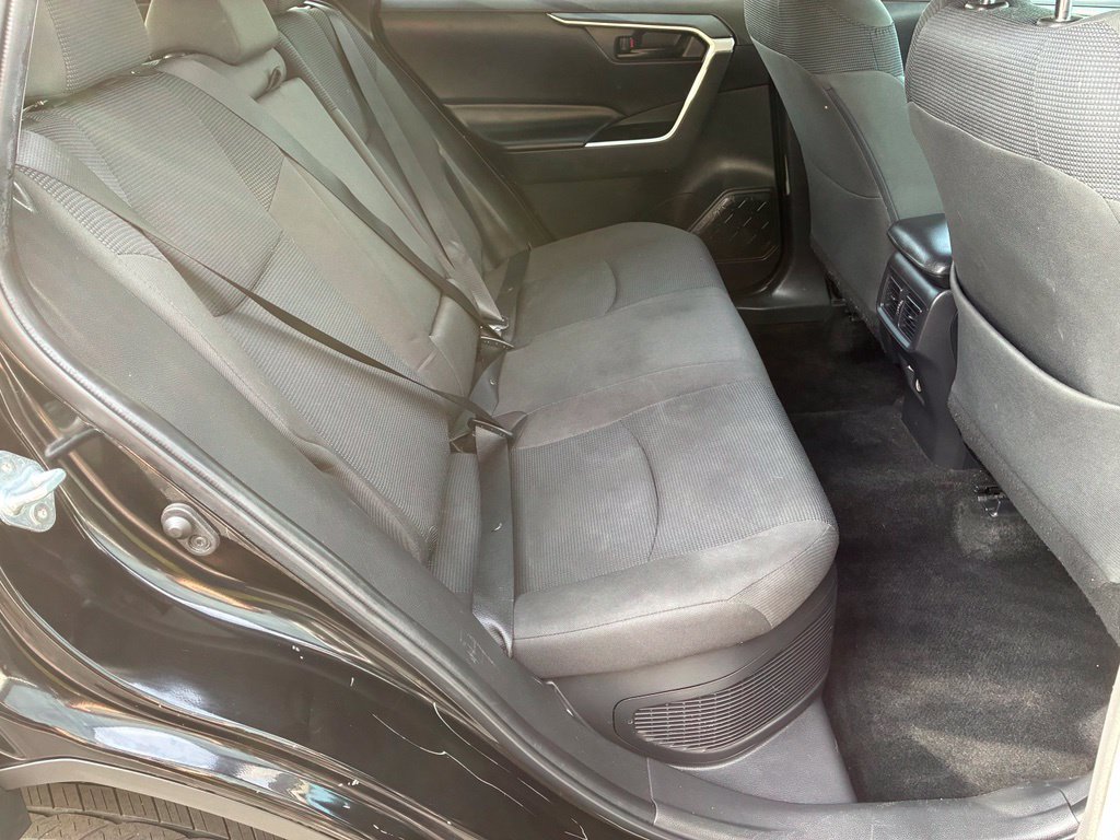 Used 2023 Toyota RAV4 LE AWD/4WD image 26
