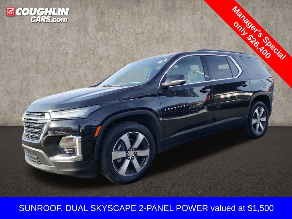 Used 2022 Chevrolet Traverse LT w/ LT Premium Package image 2